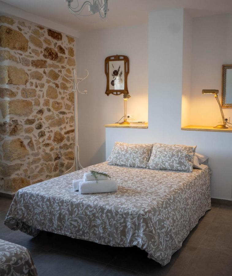 Alojamiento Rural La Granja De Las Monjas Jaen Luaran gambar